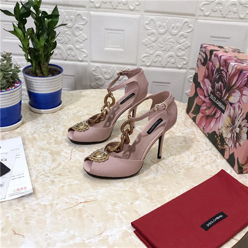 dolce and gabbana heels sandal