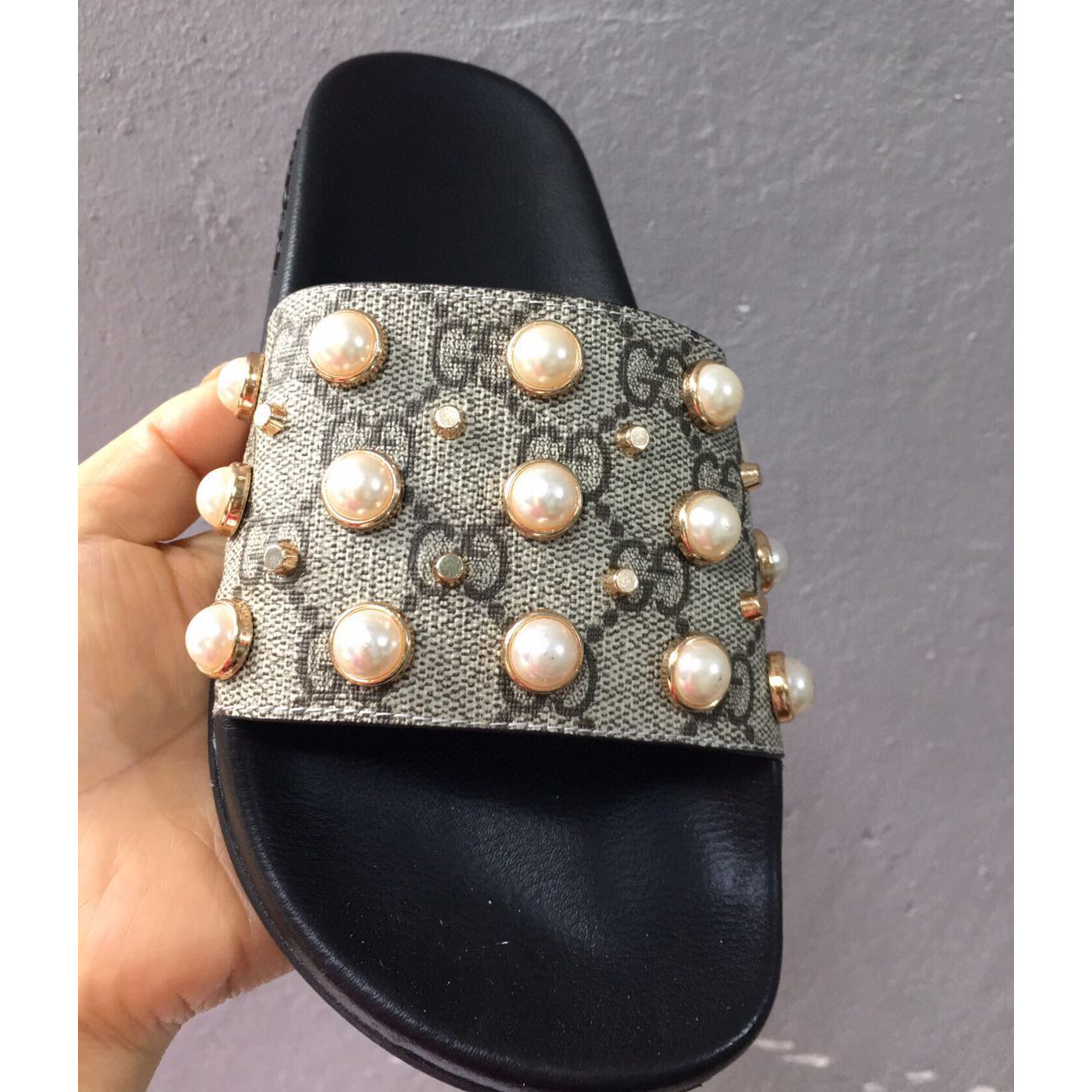 Gucci GG Slides With Pearls - Image 2