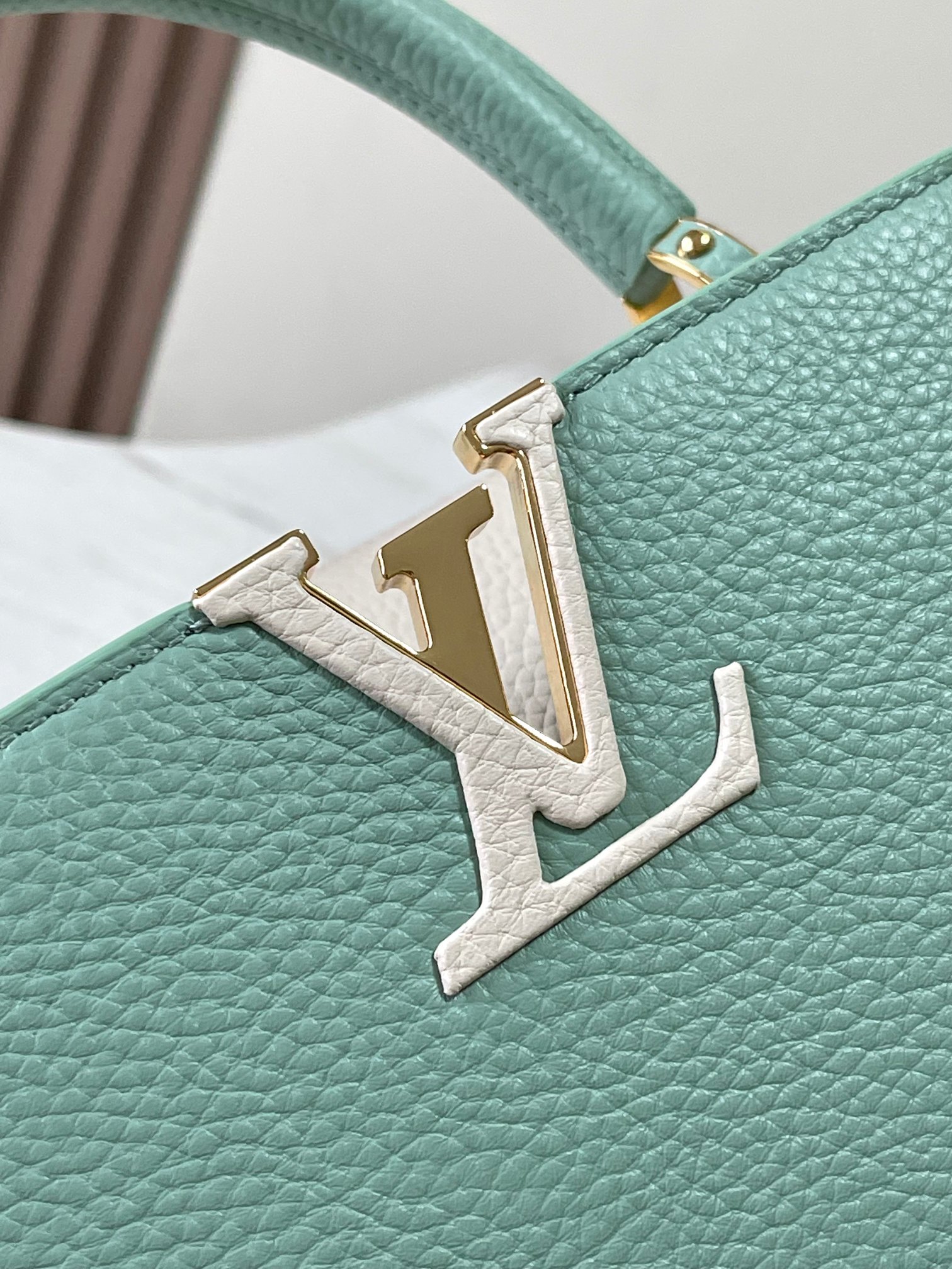 (Version) Premium M24471 Light Green with White Gold Upgraded Hardw - Image 6