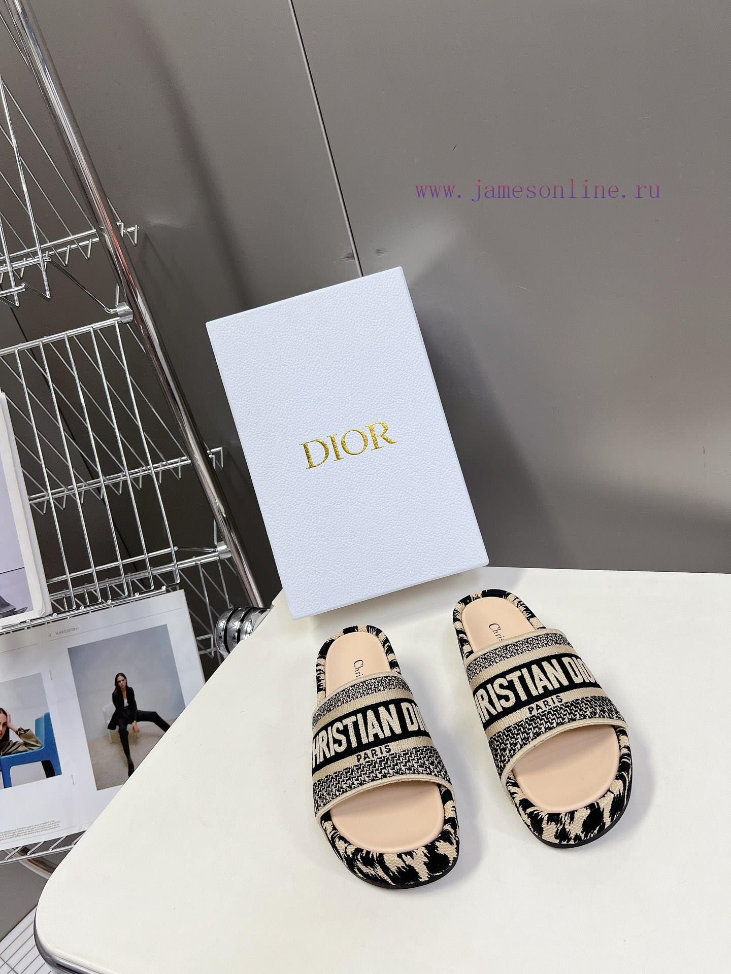 Top tierDior Classic Cotton 3D Stereoscopic Embroidery Printed Thick Bottom Cool Slippers Lo3nkhztm9 - Image 2