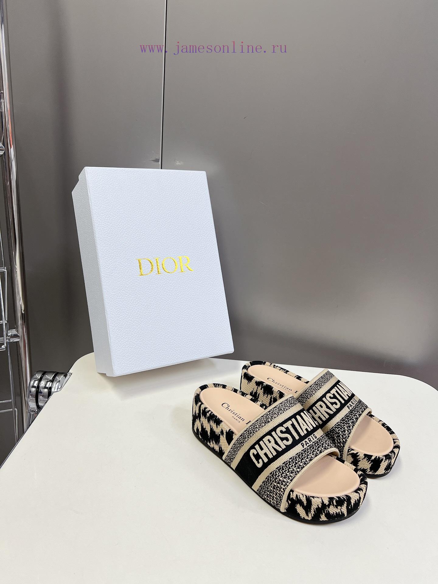 Top tierDior Classic Cotton 3D Stereoscopic Embroidery Printed Thick Bottom Cool Slippers Lo3nkhztm9 - Image 3