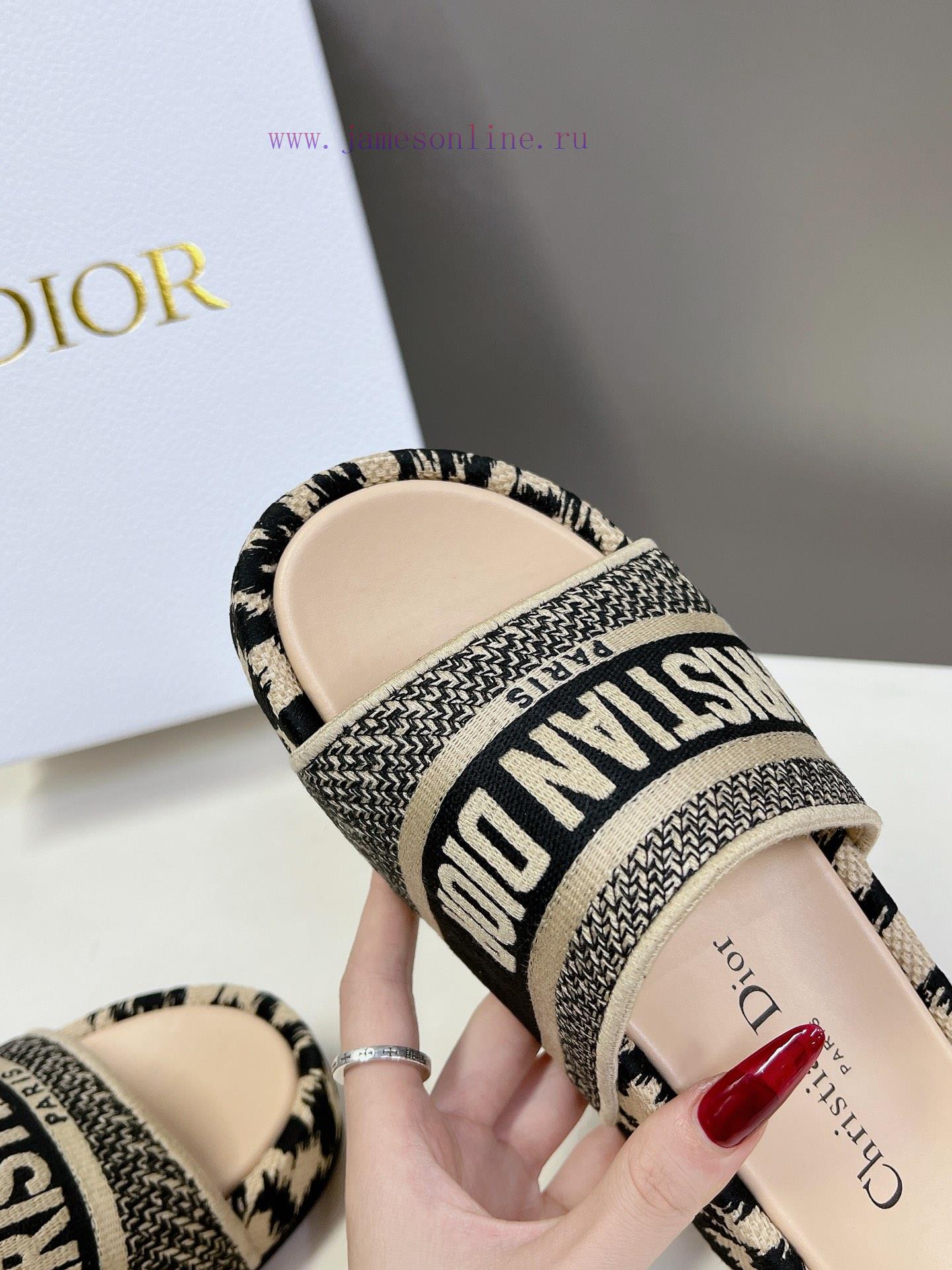 Top tierDior Classic Cotton 3D Stereoscopic Embroidery Printed Thick Bottom Cool Slippers Lo3nkhztm9 - Image 9