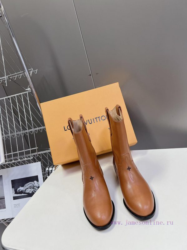 Louis Vuitton LV Donkey Home Autumn/Winter Fashion Show New Western Cowboy Boots This boot i5ejx855i