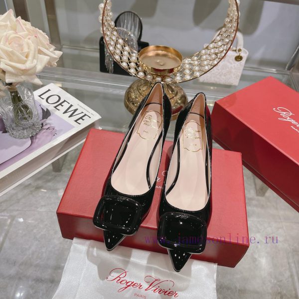 23Ss new RV baked paint square buckle single shoes high heels/low heelsInspired by the Bellexpt7z3e8