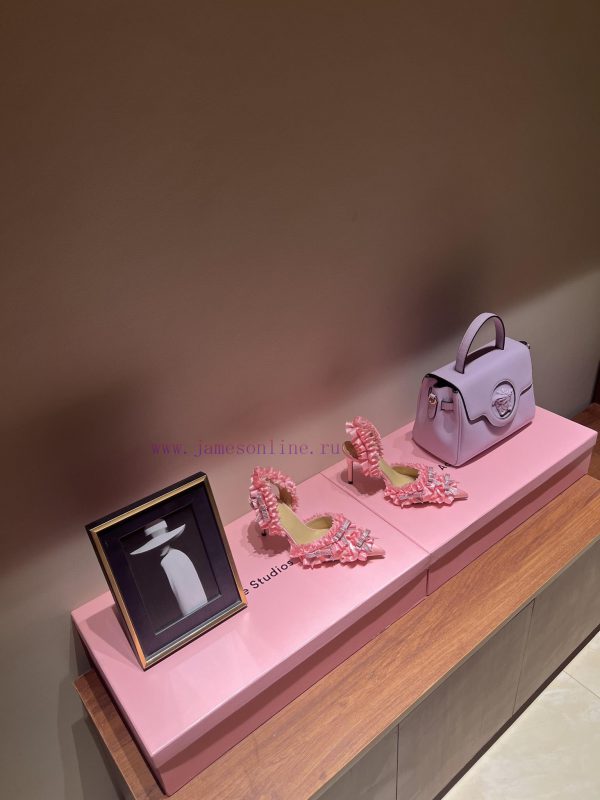 The mostCrystal Lace Lace High Heel SandalsExquisite princess shoes, none of themThere is neuhn1ykbj