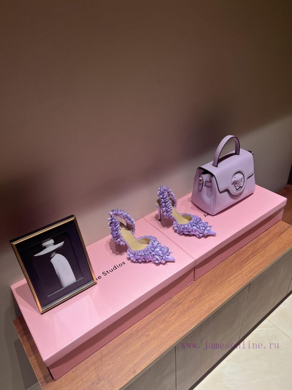 The mostCrystal Lace Lace High Heel SandalsExquisite princess shoes, none of themThere is neh9dg3av0