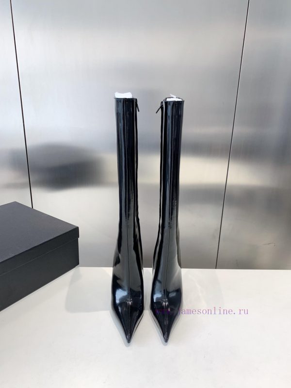 P00Versace Fansi Zhe pointed high-heeled bootsImported pearl cowhide upper with open edges, u9l6hp11