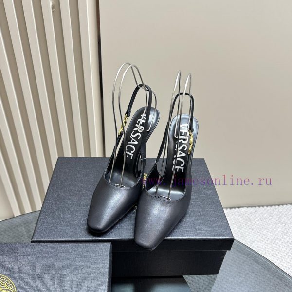 Versace metal buckle heel high heelsBeautiful killer shoes, intertwined with elegance and puaduyfre5