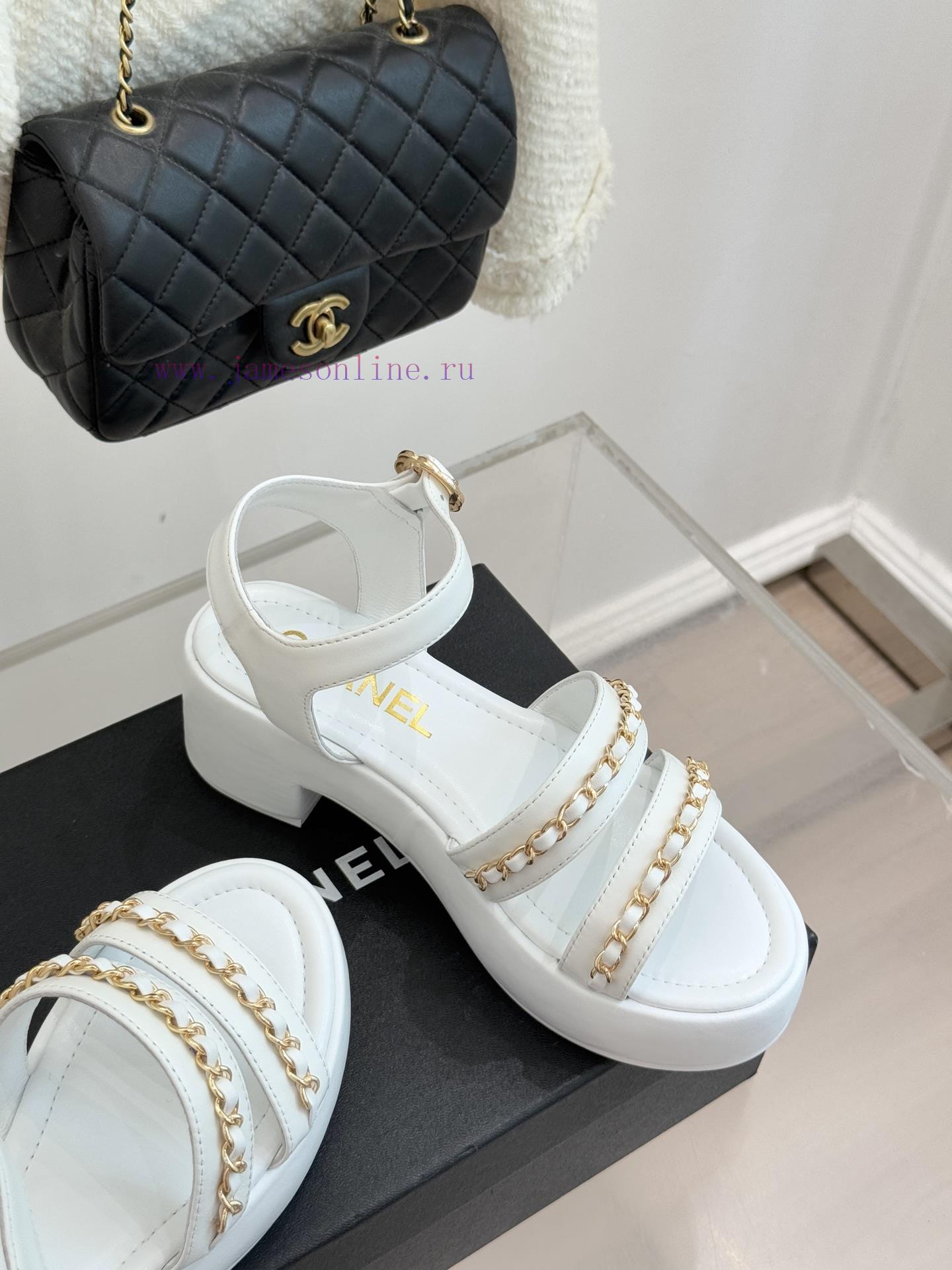 μπρελοκ πέδιλο | Chanel | Chanel 25K New Product Double C ChainThick Soled Flat SandalsWhen The Brilliance Of Th 9c1au6yu | παπουτσια για περπατημα ανδρικα - Image 6
