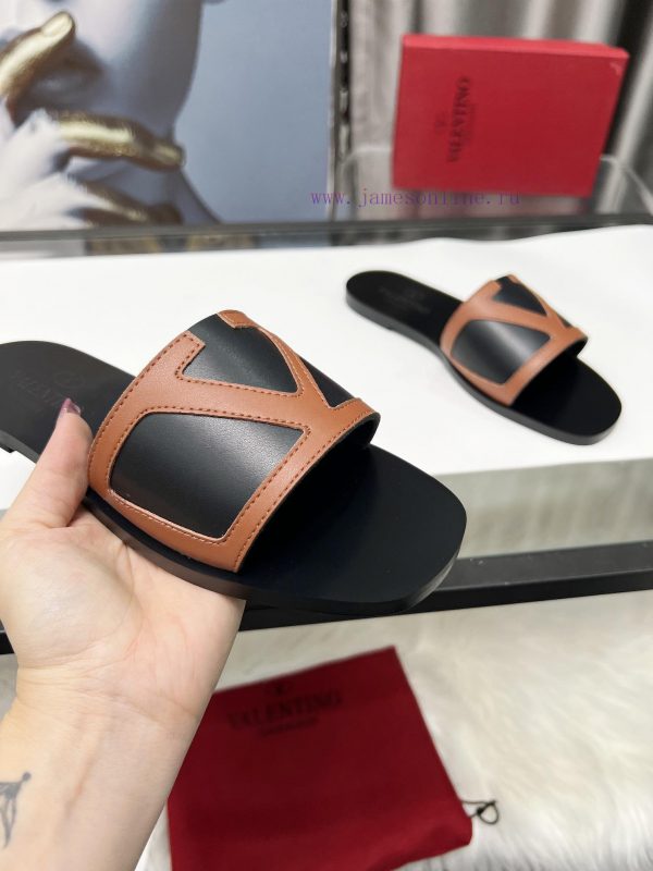 agatha ruiz de la prada παντόφλες γυναικειες | New China Lunjia 2025A Fashion Show Latest Logo Flat Sandals Series In 6 Colors Sizes 5-42 Rubb hi5sqywk | level παπουτσια