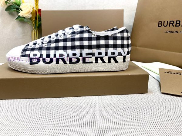 ασημι πεδιλα συνδοιασμοι | Burberry Classic Logo Printed Two Tone Cotton Gabadian Couple's Casual Sports Shoes With BURBER wkm29aci | γαλοτσα μηρου κρεμου