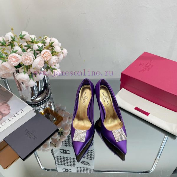 γαλοτσεσ guess | Valentino 2023 Spring/Summer New Silk High Heels Single Shoes————————————The Upgraded And Smoot p0ugla6y | alegria παπουτσια παιδικα αγοριστικα