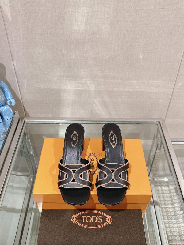 abril πεδιλα | -24Ss New Tod * Buckle Thick Heel SlippersThis Sandal Is Made Of Soft Leather Cut Into The Bran 813p9pwe | agatha ruiz de la prada παιδικα παπουτσια skroutz