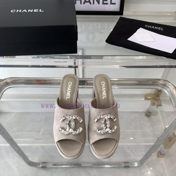 παπουτσια σταν σμιθ γυναικεια | Chanel's New Spring And Summer Sandals Continue Chanel's Classic Style Elegant Slow And Luxurio rfemb4w5 | slingback παπουτσια