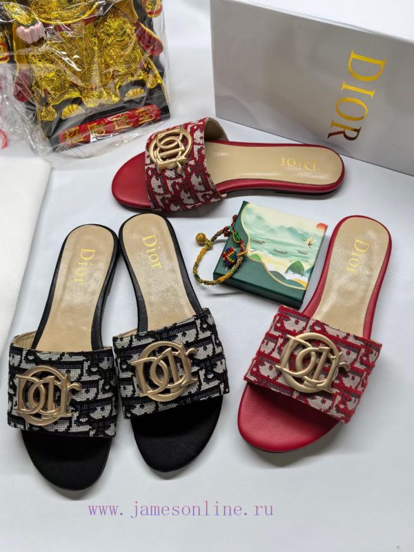 ιδανικα παπουτσια για crossfit | 2024 Dior New Women's Flat Slippers Fashionable And Innovative Simplicity And Grandeur Without fceq855m | shouz γυναικεια μποτακια προσφορες