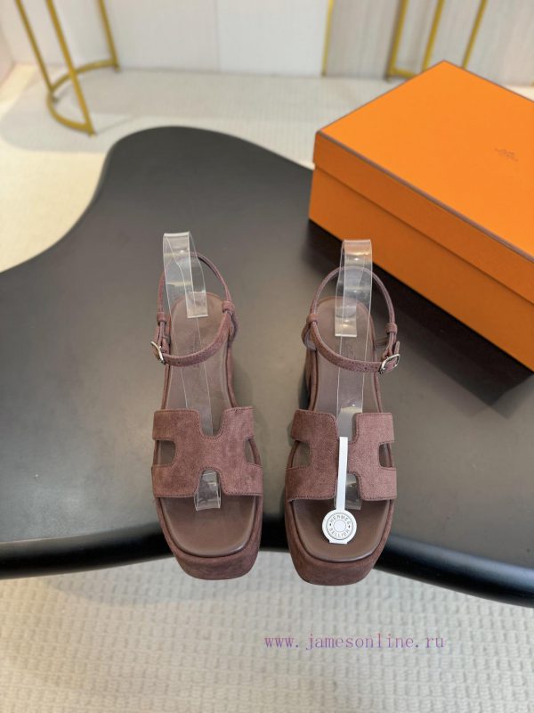 μποτακια παντοφλες γκρι | Hermes Isabella 2025 Sandal Collection - Fashionable And Versatile Super Comfortable Every Deta h239xiwt | πεδιλα χρυσαφι xti