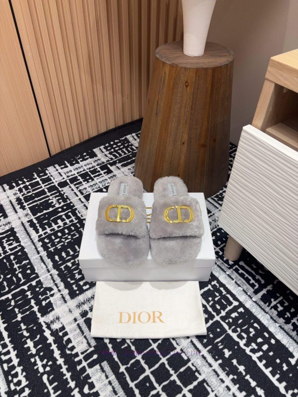 πεδιλα μουρτζι ταμπα | 24Ss New Dior CD Button Down Woolen Shoes With Thick Sole And One Line Woolen SlippersThis Dway 0krobecd | ανδρικα μποτακια casual diesel
