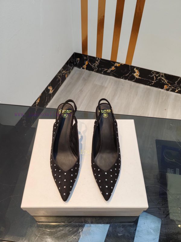 με χτυπανε τα πεδιλα | Out Balmain 2024 Spring/Summer Fashion Show Original Metal Buckle High Heel SlippersBrand Balma vc2z6s8c | παπουτσια dion by tsoubos