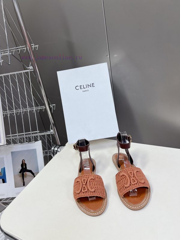 μαυρο πεδιλο | Celine Celine's Spring/Summer Retro Triumphal Arch Fashionable Sandals Paired With Socks In The god00qnq | παπουτσια με φωτακια για αγορια