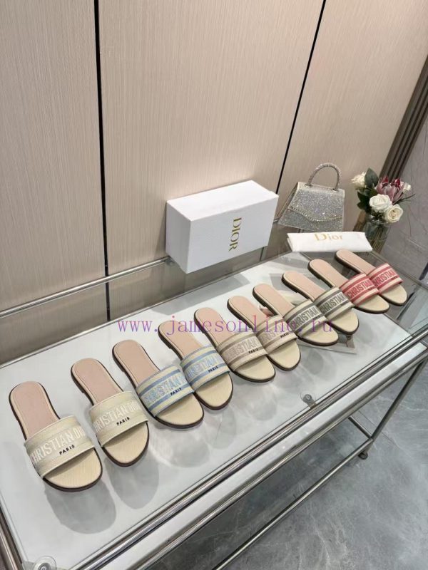 ανατομικες παντοφλες softshell | CD Dior Women's Embroidered Presbyopia Slippers With Sheepskin Lining Sizes 36-43 Rubber Sole L b1fptvhj | γυναικεια μποτακια τιμες