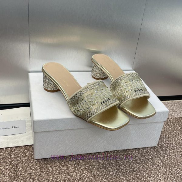 ανδρικεσ παντοφλεσ 49 νουμερο | Dior 2024 DWAY Spring/Summer New One Word Drag Color Blocked Hot Diamond Women's Shoes CD Lette 9eswd4gm | boxer παπουτσια εταιρεια