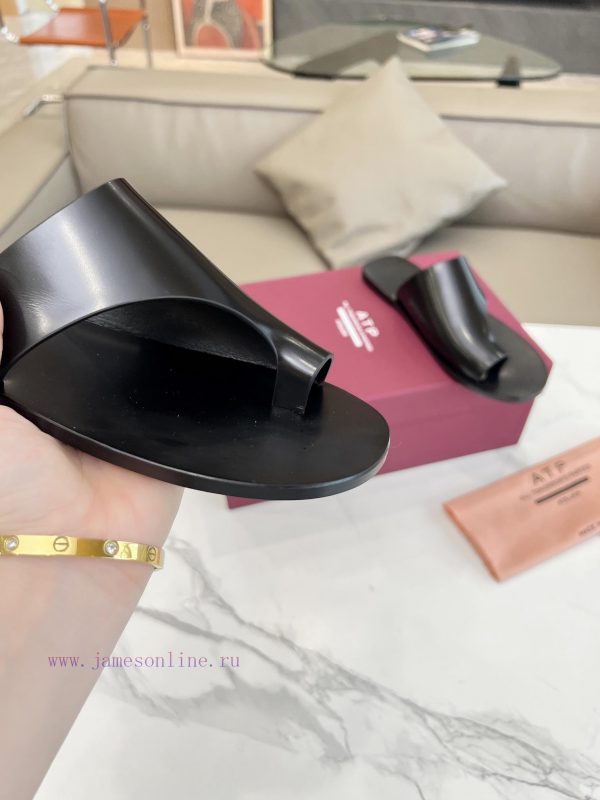 θελω ν.αγορασω παντοφλες ανδρικες.στη θερμη | High QualityNiche Trendy Brand TAP ATELIER 24 Spring/summer New Clip On SlippersAt First Glance k2jeu9ep | adidas originals coast star ανδρικά παπούτσια ee8900