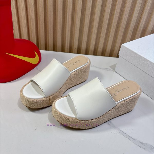 bt london παπουτσια μποτακια | Dior 2025 Spring/Summer New Attitude Color Blocked Cross With Slope Heel Women's Shoes CD Lette vvryg9xc | clarks ανδρικά μποτάκια
