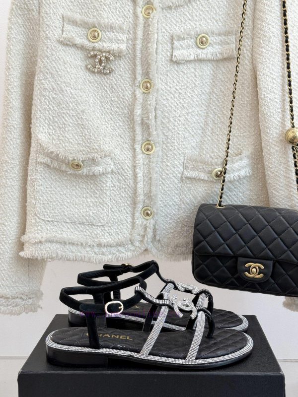 διάστρεμμα ποδοκνημικής μποτα | Chanel | Chanel 25P Spring/Summer New ProductsRhinestone Double C Clip On SandalsEasy To Wear A obo1amtm | βερνικι παπουτσιων ταμπα