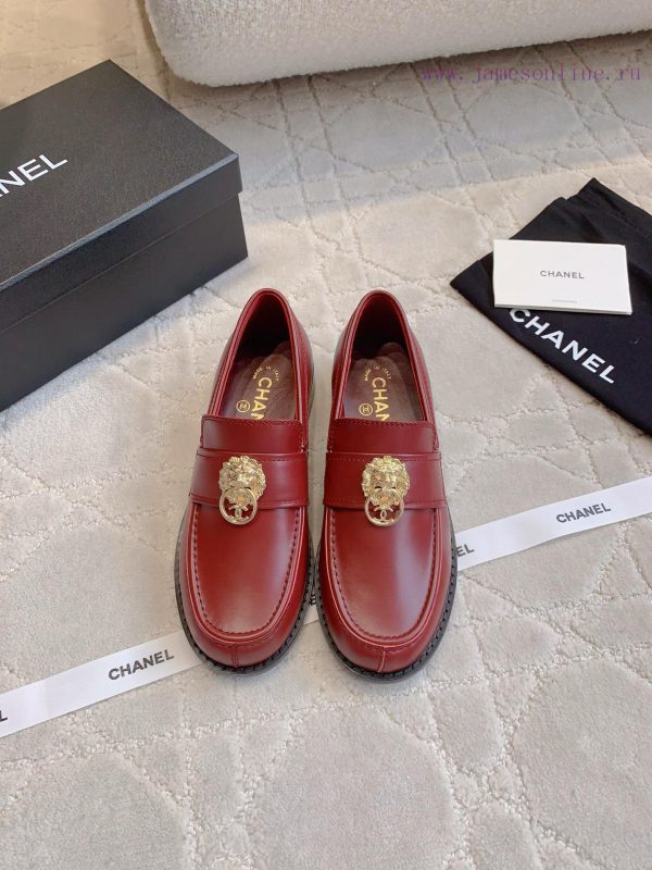 γυναικεια adidas παπουτσια | Chanel's New Le Fu Shoes Feature Lion Head Decorations That Exude A Domineering Aura Complement tnvyqqbj | επωνυμα παπουτσια γυναικεια