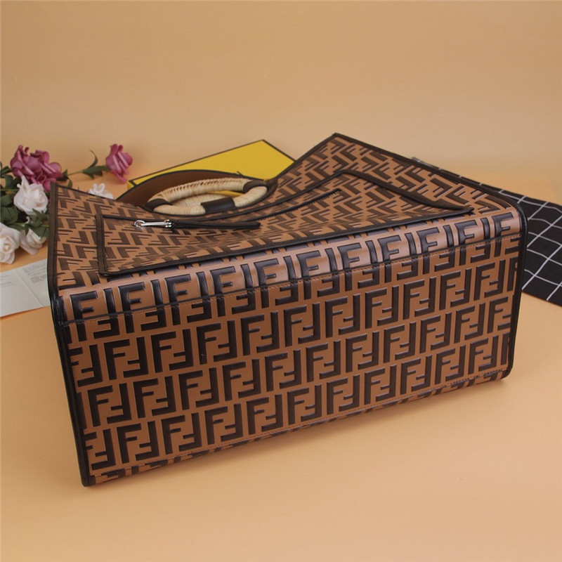 fendi runaway shopping bag brown - Image 5