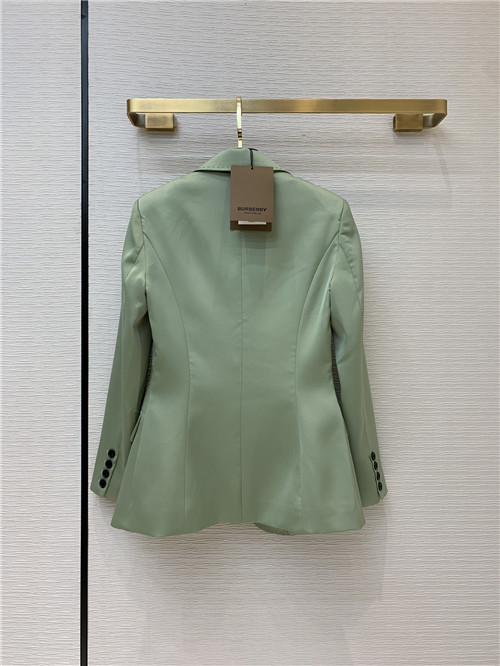 Burberry suit women - Image 4