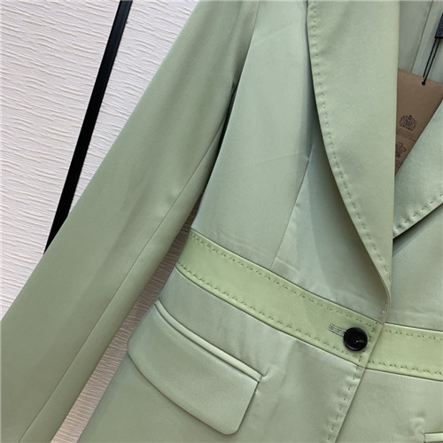Burberry suit women - Image 5