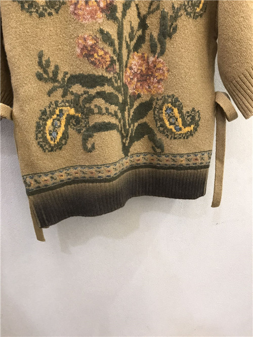 dior cashew cashmere top - Image 9
