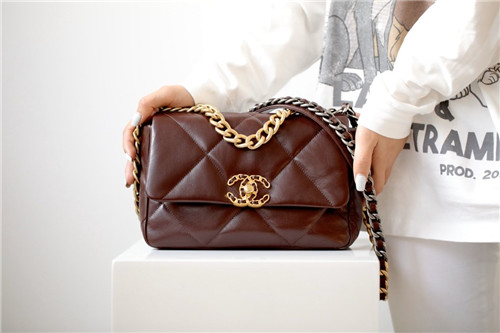 chanel 19 flap bag