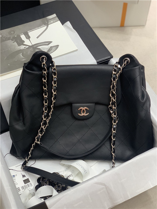 Chanel Vintage Shopping Bag