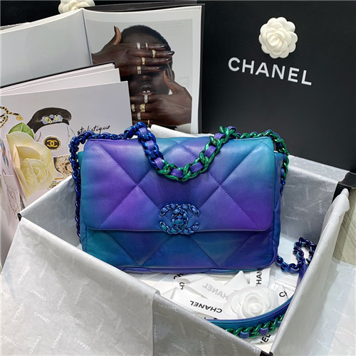 chanel 19 printed flap bag
