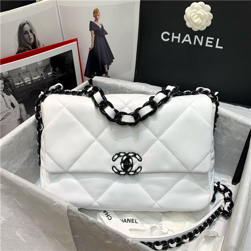 chanel 19 flap bag white