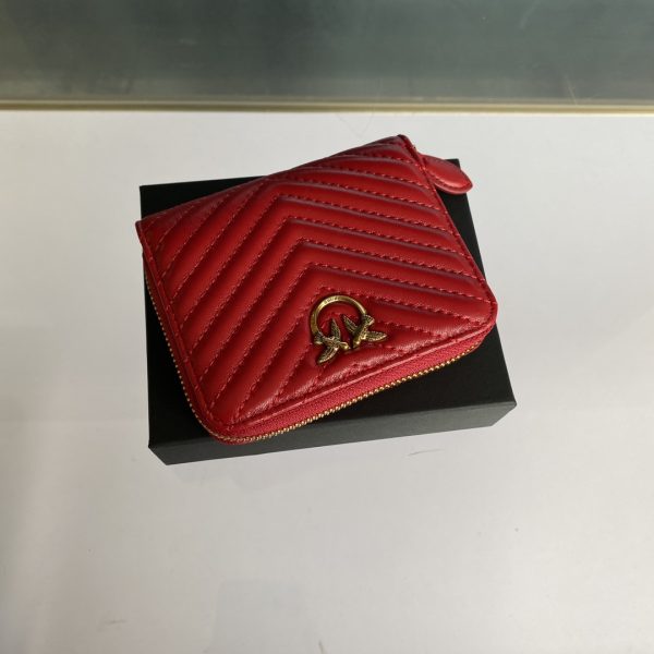 Pinko Women's Short Sheepskin Wallet FARFETCH Red