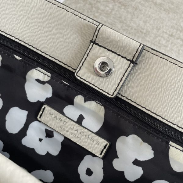 Marc Jacobs Vegetable Basket Saffiano Leather Handheld Shoulder Bag Dust Bag - Image 8
