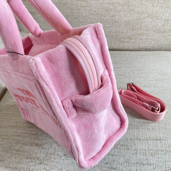Marc Jacobs Tote Bag Autumn And Winter New Towel Bag Feels Soft And Comfortable With Long Shoulder Strap Detachable Adjustable Dust Bag White - Image 4