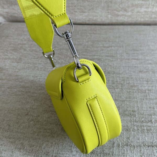 Marc Jacobs Shoulder Messenger Bag New Leather Shoulder Strap Detachable Adjustable Length Yellow - Image 5