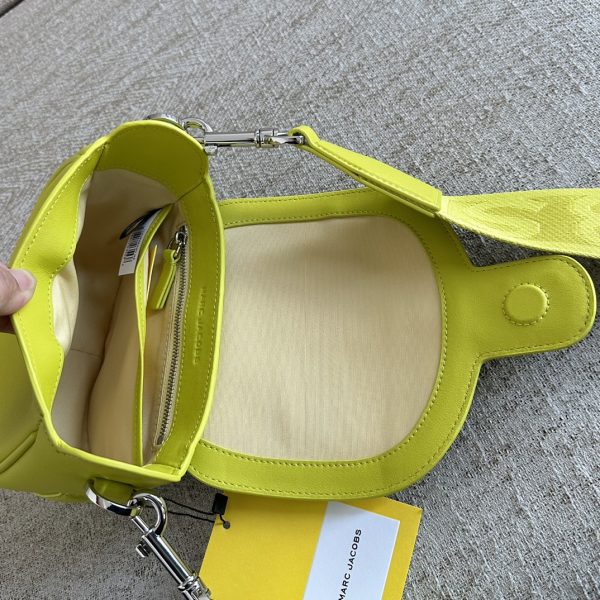 Marc Jacobs Shoulder Messenger Bag New Leather Shoulder Strap Detachable Adjustable Length Yellow - Image 8