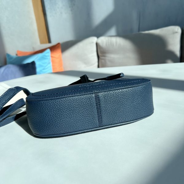 Marc Jacobs New Pure Original Half-Circle Messenger Bag Leather Shoulder Strap Adjustable Dust Bag Blue - Image 5