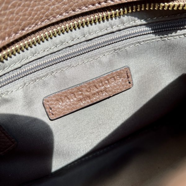 Marc Jacobs New Pure Original Half-Circle Messenger Bag Leather Shoulder Strap Adjustable Dust Bag A - Image 8