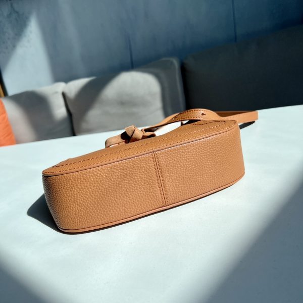 Marc Jacobs New Pure Original Half-Circle Messenger Bag Leather Shoulder Strap Adjustable Dust Bag B - Image 5