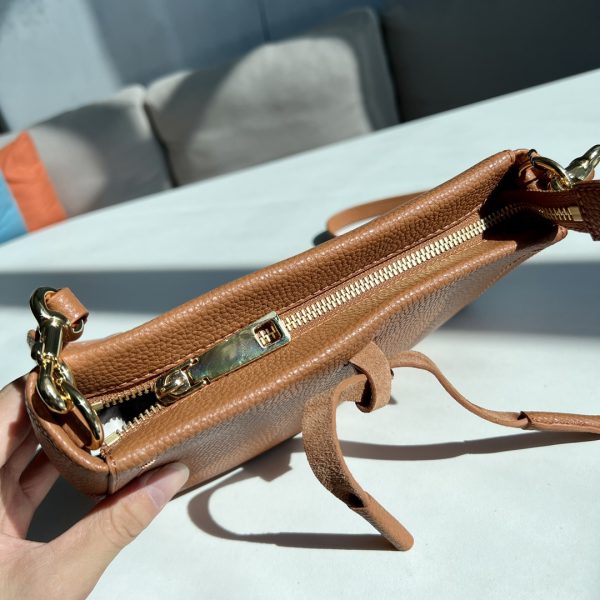 Marc Jacobs New Pure Original Half-Circle Messenger Bag Leather Shoulder Strap Adjustable Dust Bag B - Image 8