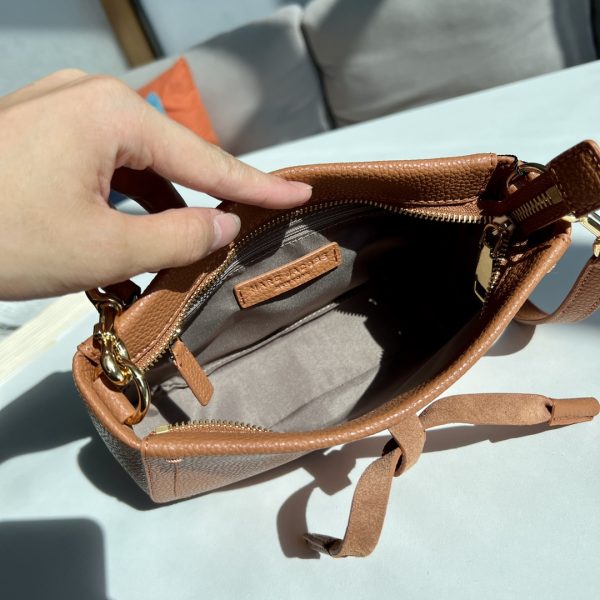 Marc Jacobs New Pure Original Half-Circle Messenger Bag Leather Shoulder Strap Adjustable Dust Bag B - Image 9