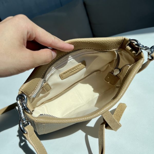Marc Jacobs New Pure Original Half-Circle Messenger Bag Leather Shoulder Strap Adjustable Dust Bag C - Image 9