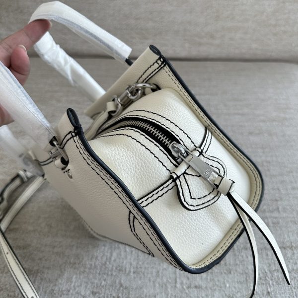 Marc Jacobs Tote Cross-Body Bag Pebbled Top Cowhide Leather Ultra-Soft And Delicate Dust Bag White - Image 7