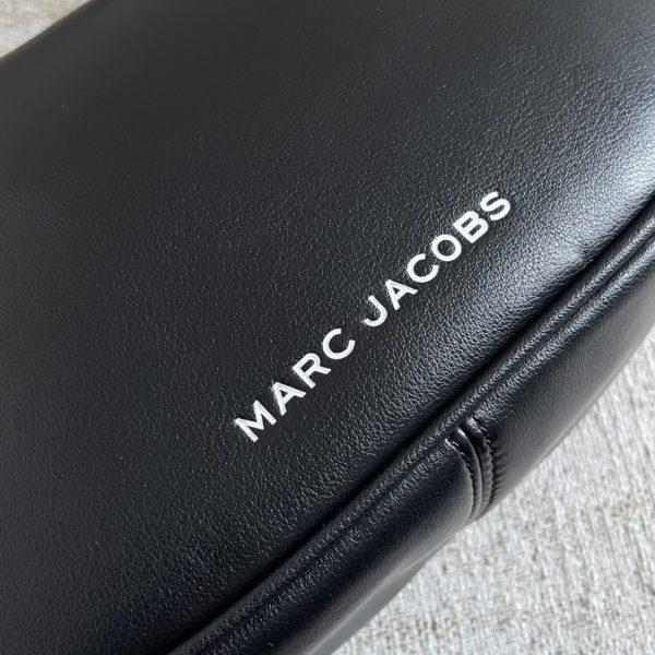 Marc Jacobs Handbag Early Spring 2023 New Nappa Leather Soft And Delicate Dust Bag Black - Image 5